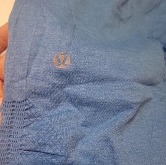 Lululemon Joga/Workout pants 8 - Picture 6 of 7